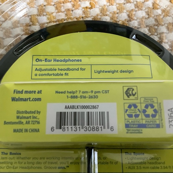 Headphone NWT - Picture 3 of 4